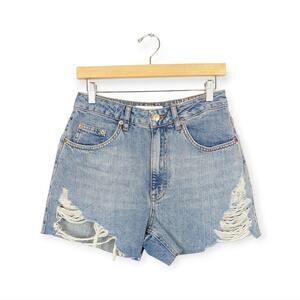 Top Shop Super Rip Denim Mom Shorts Size 6